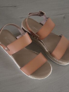 Xappeal Amelia Tan Espadrille Platform Sandals for Women Size 5.5